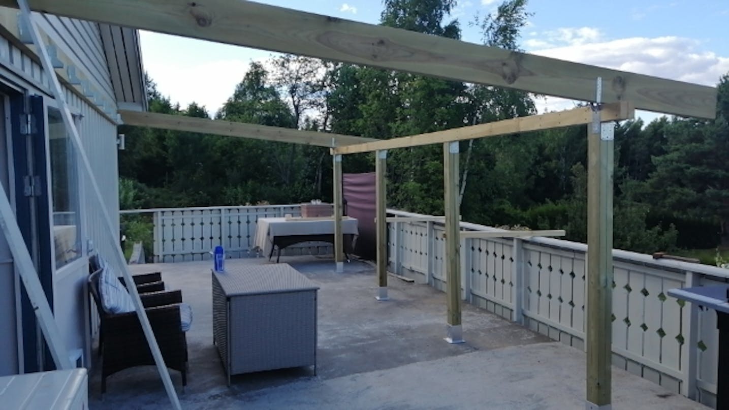 Nyt tag til verandaen Nyt tag til verandaen